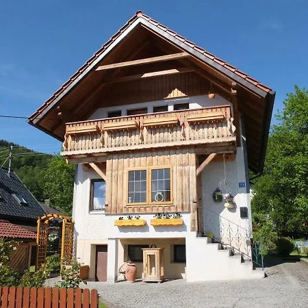 In Der Schlipfing Mit Garten 度假居 *