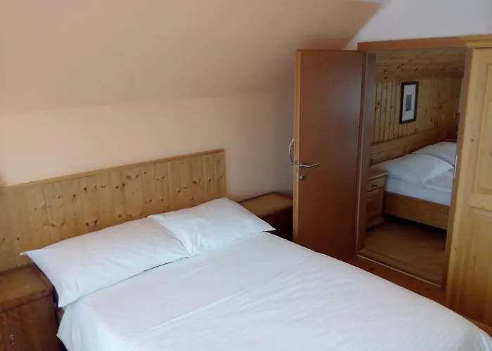 In Der Schlipfing Mit Garten