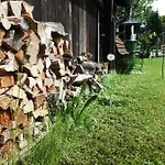 In Der Schlipfing Mit Garten